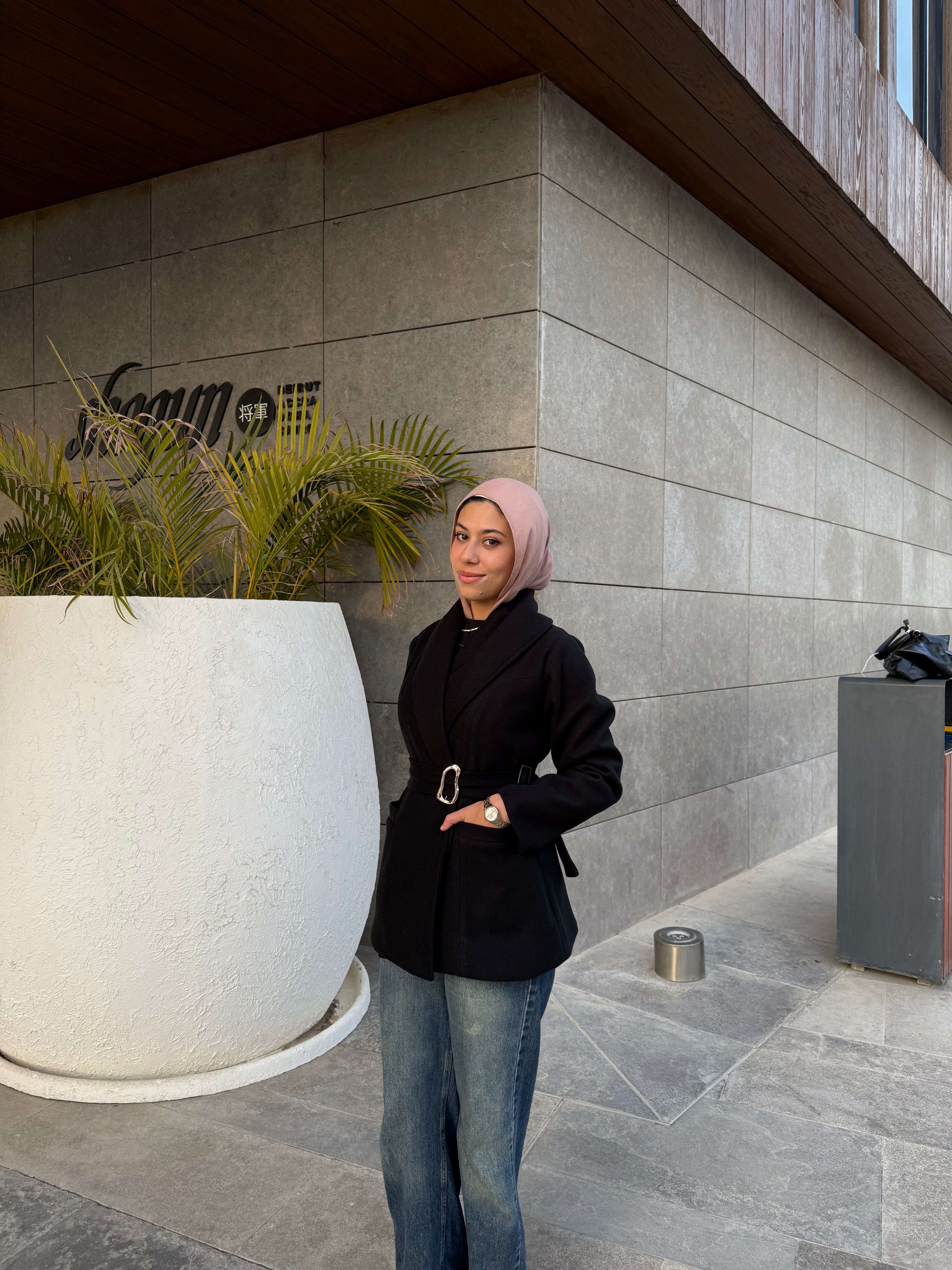 THE CONTOUR JACKET - BLACK